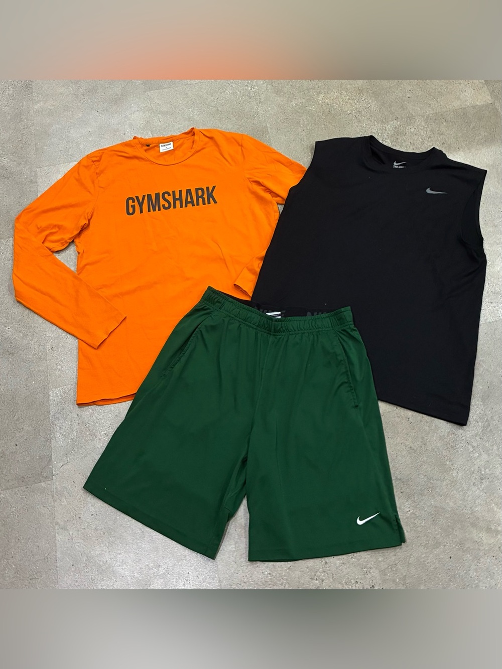 Mens NIKE/GYMSHARK Athletic Shorts…Shirt & Tank Top, sz Large - Picture 1 of 4